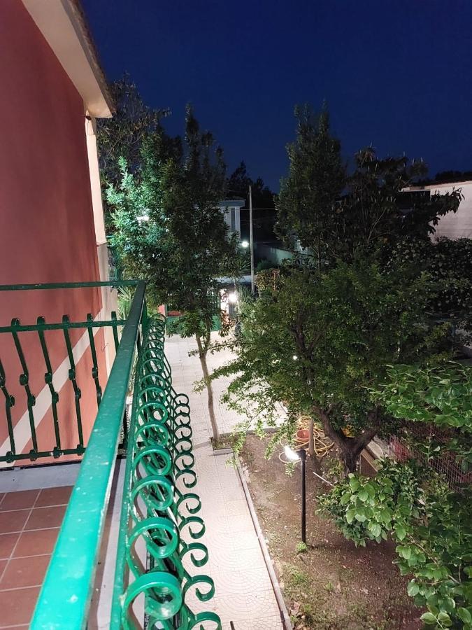 Esther Guest House カステル・ヴォルトゥルノ エクステリア 写真